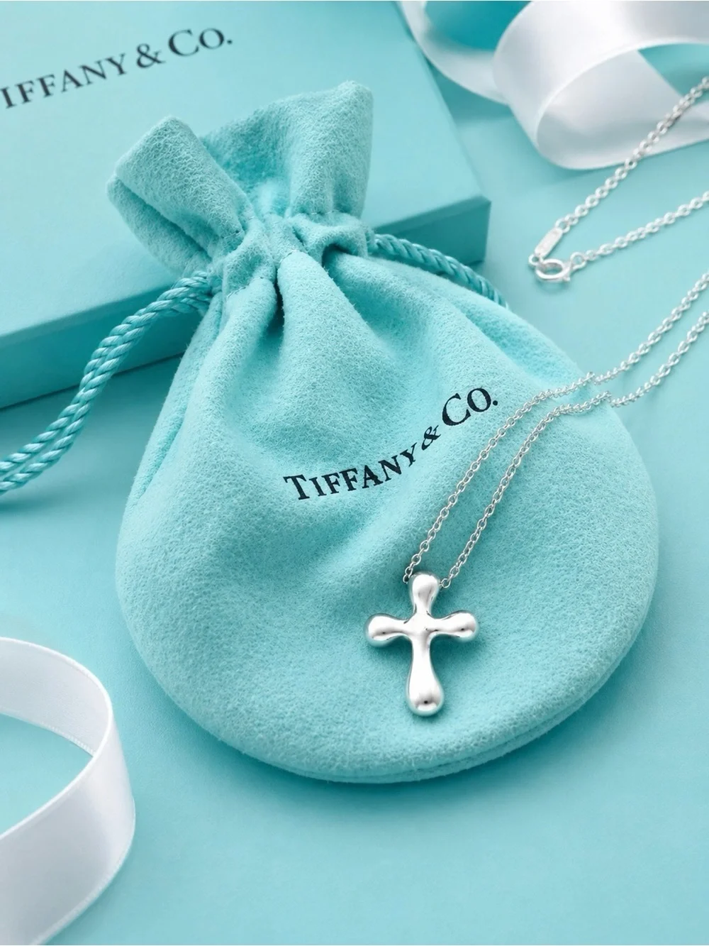 Authenticated Tiffany & Co Elsa Peretti Silver Cross Pendant Necklace 16”
